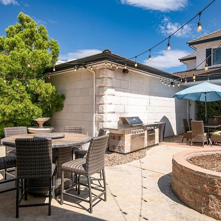 Grand Contento By Avantstay Extraordinary Estate W Pool Hot Tub Movie Room Temecula Exteriér fotografie