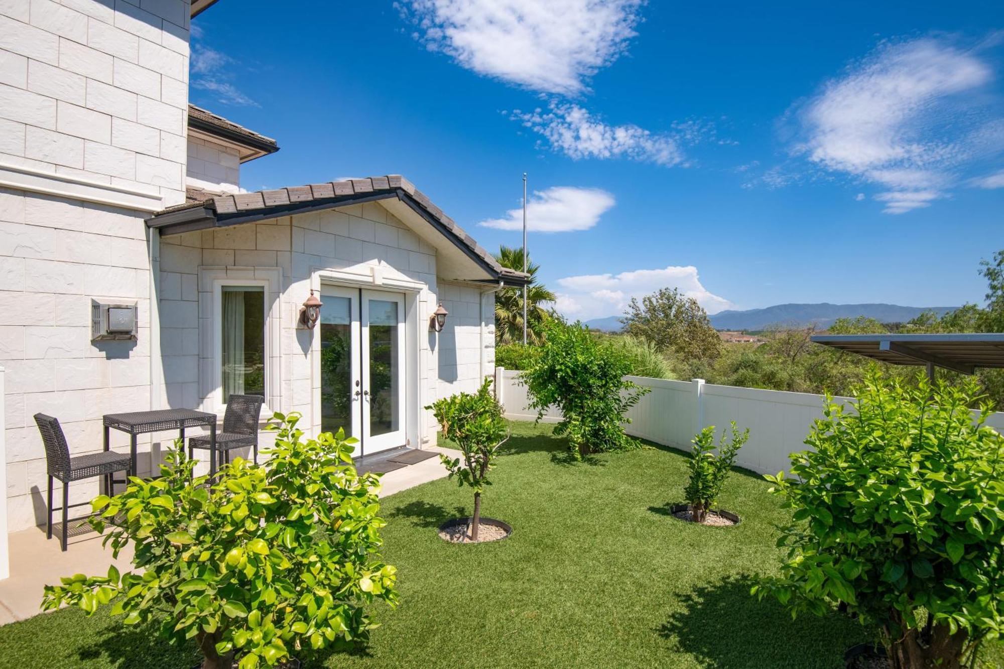 Grand Contento By Avantstay Extraordinary Estate W Pool Hot Tub Movie Room Temecula Exteriér fotografie