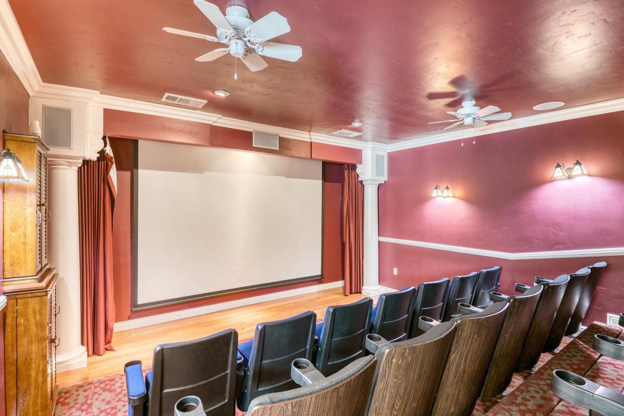 Grand Contento By Avantstay Extraordinary Estate W Pool Hot Tub Movie Room Temecula Exteriér fotografie